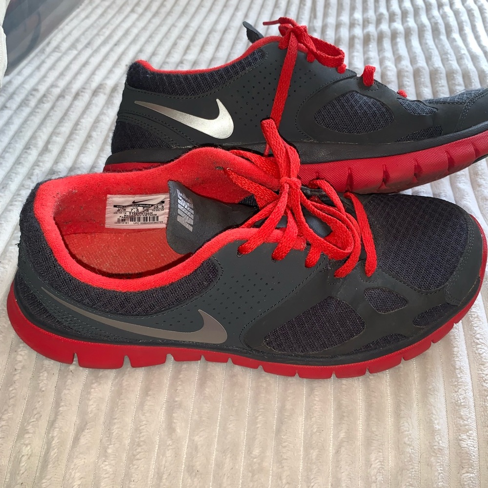 Nike size 8 1/2